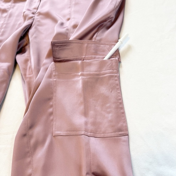Bebe Size 12 Natural Waist Stud Detail Satin Jogger Pant Pink Cargo Pockets NWT - Picture 11 of 16